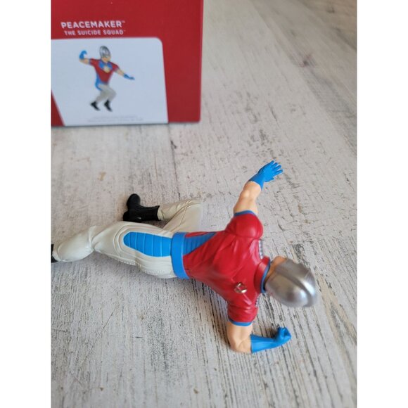 Hallmark Suicide Squad Peacemaker villain hero ornament Xmas - Picture 5 of 6